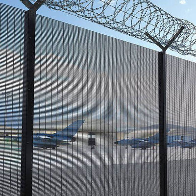 3 mm 3,5 mm 4 mm High Security 358 Prison Mesh Fencing Clear View Fence