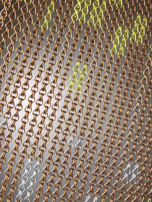 Light Weigh Metal Mesh Curtain Anodizing Powder Coating Polishing Brushing 1m-3m High Strength Fireproof